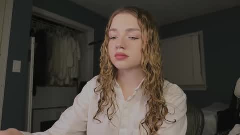 Amy online show from 11/09/25, 05:39