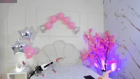 Snapshot of amykord chatting on 10/12/25, 12:04 Amykord online show from 10/12/25, 12:04
