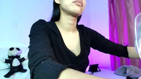 Amy ... Nice to meet u   thumb up me please its important online show from 05/10/26, 03:01