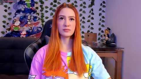 Snapshot of amypond__ chatting on 12/30/24, 11:38 Amy online show from 12/30/24, 11:38