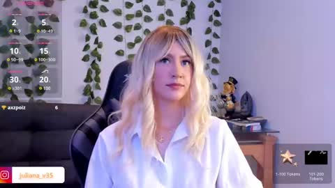 Snapshot of amypond__ chatting on 01/08/25, 08:18 Amy online show from 01/08/25, 08:18