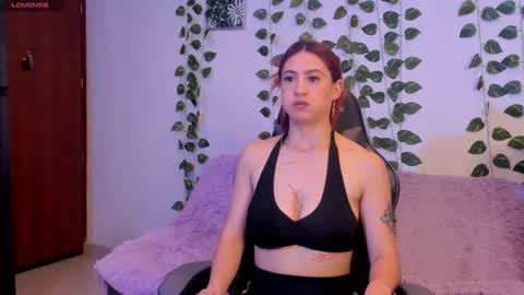 Snapshot of amypond__ chatting on 03/05/25, 04:13 Amy online show from 03/05/25, 04:13