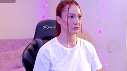 Snapshot of amypond__ chatting on 10/10/25, 03:55 Amy online show from 10/10/25, 03:55