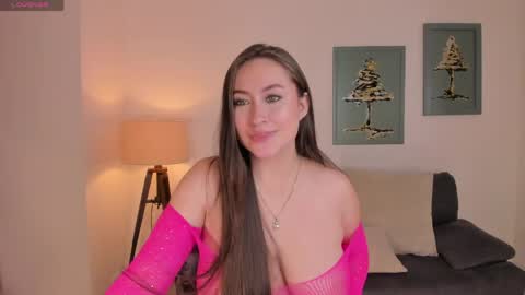 Snapshot of amyrosse_x chatting on 05/11/26, 02:45 AMY R online show from 05/11/26, 02:45