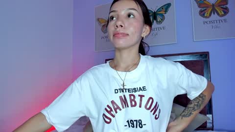 Snapshot of amysc chatting on 01/03/25, 09:36 Amy online show from 01/03/25, 09:36