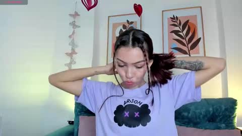 Snapshot of amysc chatting on 03/09/25, 01:15 Amy online show from 03/09/25, 01:15