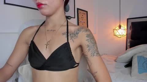 Snapshot of amysc chatting on 10/14/25, 01:45 Amy online show from 10/14/25, 01:45