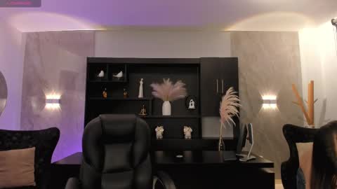 Snapshot of amywalker_ chatting on 03/01/25, 10:13 AMY WALKER online show from 03/01/25, 10:13