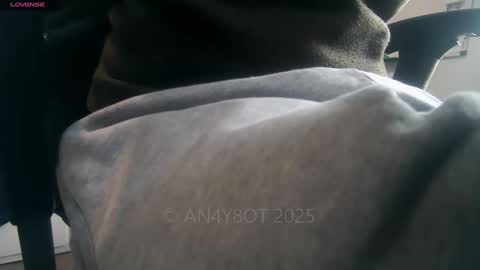 A online show from 01/20/25, 01:00