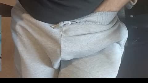 A online show from 10/01/25, 01:50