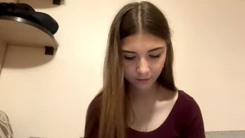 an foxis71 online show from 04/21/26, 06:12