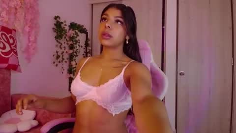 Ana online show from 06/25/26, 05:12