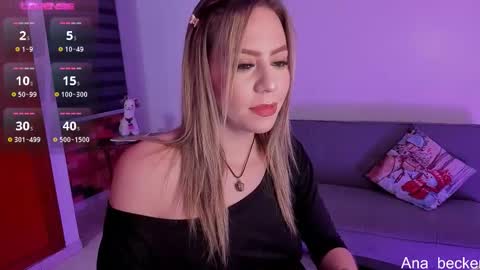 Ana online show from 12/01/25, 12:15