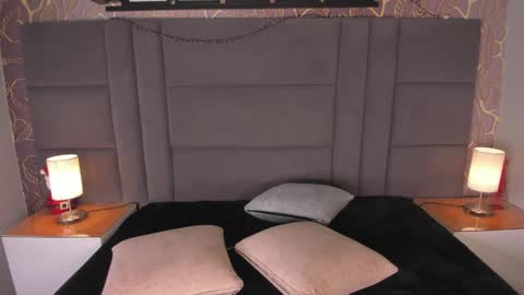 Ana  online show from 01/18/25, 11:43