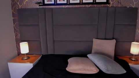 Ana  online show from 01/25/25, 11:34