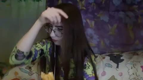 Snapshot of ana_dewitt chatting on 12/22/24, 04:06 ana dewitt online show from 12/22/24, 04:06