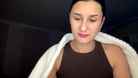 Snapshot of ana_fire007 chatting on 12/15/25, 05:50 Ana fire007 online show from 12/15/25, 05:50