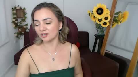 Snapshot of ana_hotmilfx chatting on 07/13/26, 10:34 ANA online show from 07/13/26, 10:34