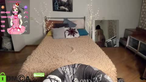 Snapshot of ana_jil chatting on 04/09/26, 09:31 Hi Im Ana online show from 04/09/26, 09:31