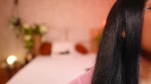 Ana  online show from 10/13/25, 03:17