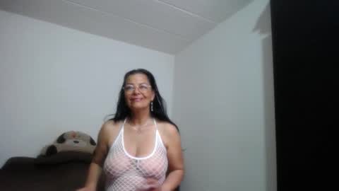 Snapshot of ana_mature_ chatting on 10/06/25, 12:02 Ana online show from 10/06/25, 12:02