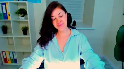 Ana online show from 06/14/26, 02:24