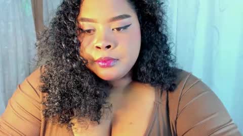 Snapshot of ana_off_alana chatting on 01/08/26, 01:52 Ana online show from 01/08/26, 01:52