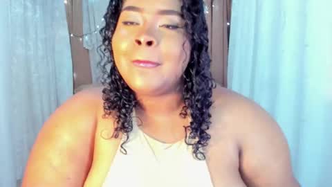 Snapshot of ana_off_alana chatting on 02/05/26, 09:19 Ana online show from 02/05/26, 09:19