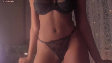 Snapshot of ana_peachy_ chatting on 11/18/25, 10:14 My name is Ana. Im 22 years old not 50. Really MY BIO IS MY ONLYFANSLike and subscribe3 online show from 11/18/25, 10:14