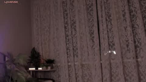 Snapshot of ana_peachy_ chatting on 11/24/25, 04:07 My name is Ana. Im 22 years old not 50. Really MY BIO IS MY ONLYFANSLike and subscribe3 online show from 11/24/25, 04:07