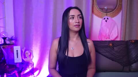   online show from 10/17/25, 05:21