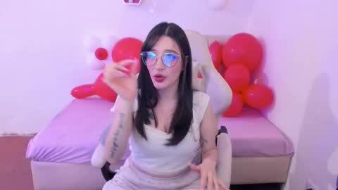 Snapshot of ana_ruuh chatting on 03/27/26, 08:41 Im anna but you can call me as you want online show from 03/27/26, 08:41