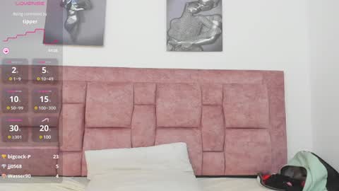 Ana online show from 12/17/24, 12:56