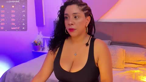 Ana My schedule 0400 - 1600 GMT -5 online show from 10/20/25, 10:16