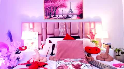 anaa_bellaa online show from 11/08/25, 12:38