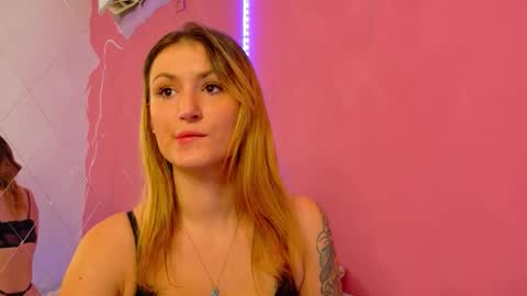 anaayss online show from 10/28/25, 05:44