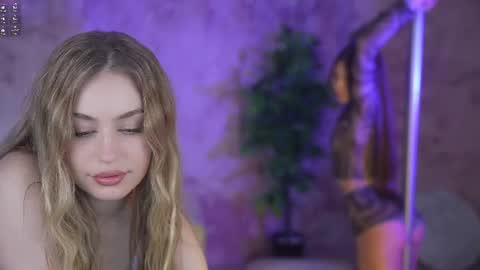 Snapshot of anabel054 chatting on 07/31/26, 10:53 Anabel Kira Zlata Kira Elice Lana Dominika Sofy Kaila Bridget online show from 07/31/26, 10:53