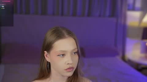 Sweet girls online show from 11/15/25, 12:41