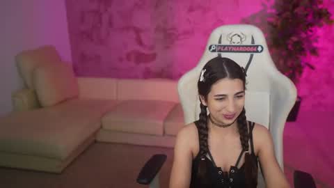 Sweet girls online show from 06/20/26, 10:23