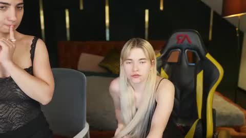 Sweet girls online show from 07/17/26, 10:58