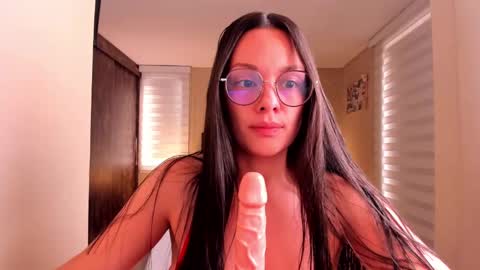 Anabel online show from 01/21/25, 01:54