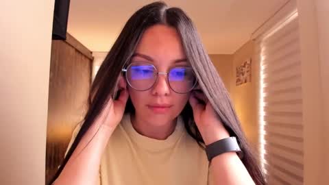 Anabel online show from 03/10/25, 06:12