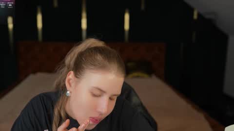 PLAYHARD054 online show from 10/10/25, 06:45