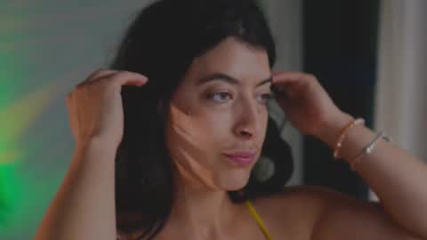 Snapshot of anabelcurvy chatting on 10/02/25, 07:21 anabelcurvy online show from 10/02/25, 07:21