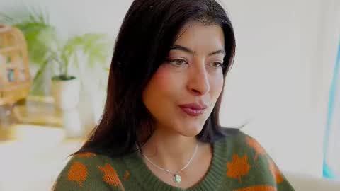 Snapshot of anabelcurvy chatting on 11/26/25, 02:40 anabelcurvy online show from 11/26/25, 02:40