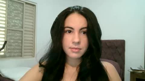 Snapshot of anabelenogueira1 chatting on 03/13/26, 05:30 anabelenogueira1 online show from 03/13/26, 05:30