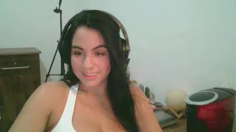 Snapshot of anabelenogueira1 chatting on 03/24/26, 04:56 anabelenogueira1 online show from 03/24/26, 04:56