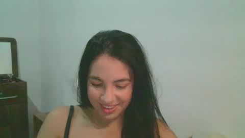 Snapshot of anabelenogueira1 chatting on 05/05/26, 11:46 anabelenogueira1 online show from 05/05/26, 11:46