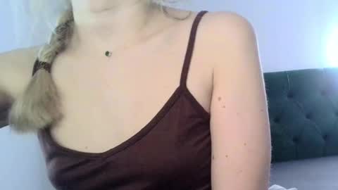 Snapshot of anabellaana11 chatting on 03/05/25, 02:34 anabellaana11 online show from 03/05/25, 02:34