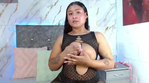 anabelle bluee10 online show from 04/25/26, 06:27